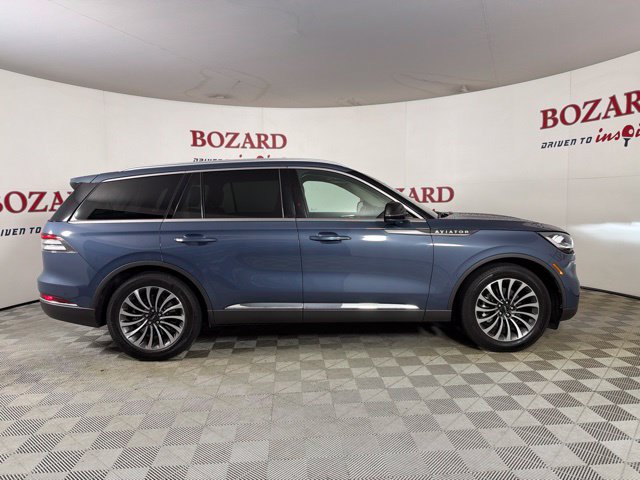 Used 2021 Lincoln Aviator Reserve w/ Elements Package Plus RWD image 16