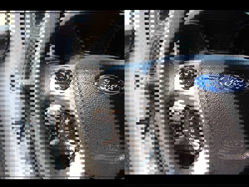 Used 2016 Ford Transit Connect XL image 29