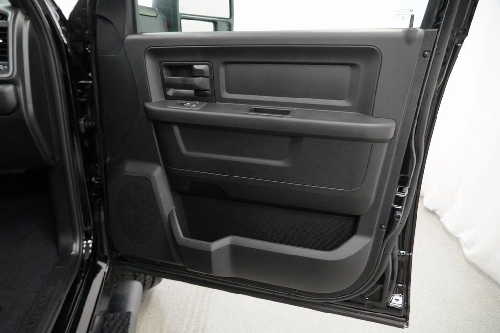 New 2026 RAM 2500 Tradesman image 32