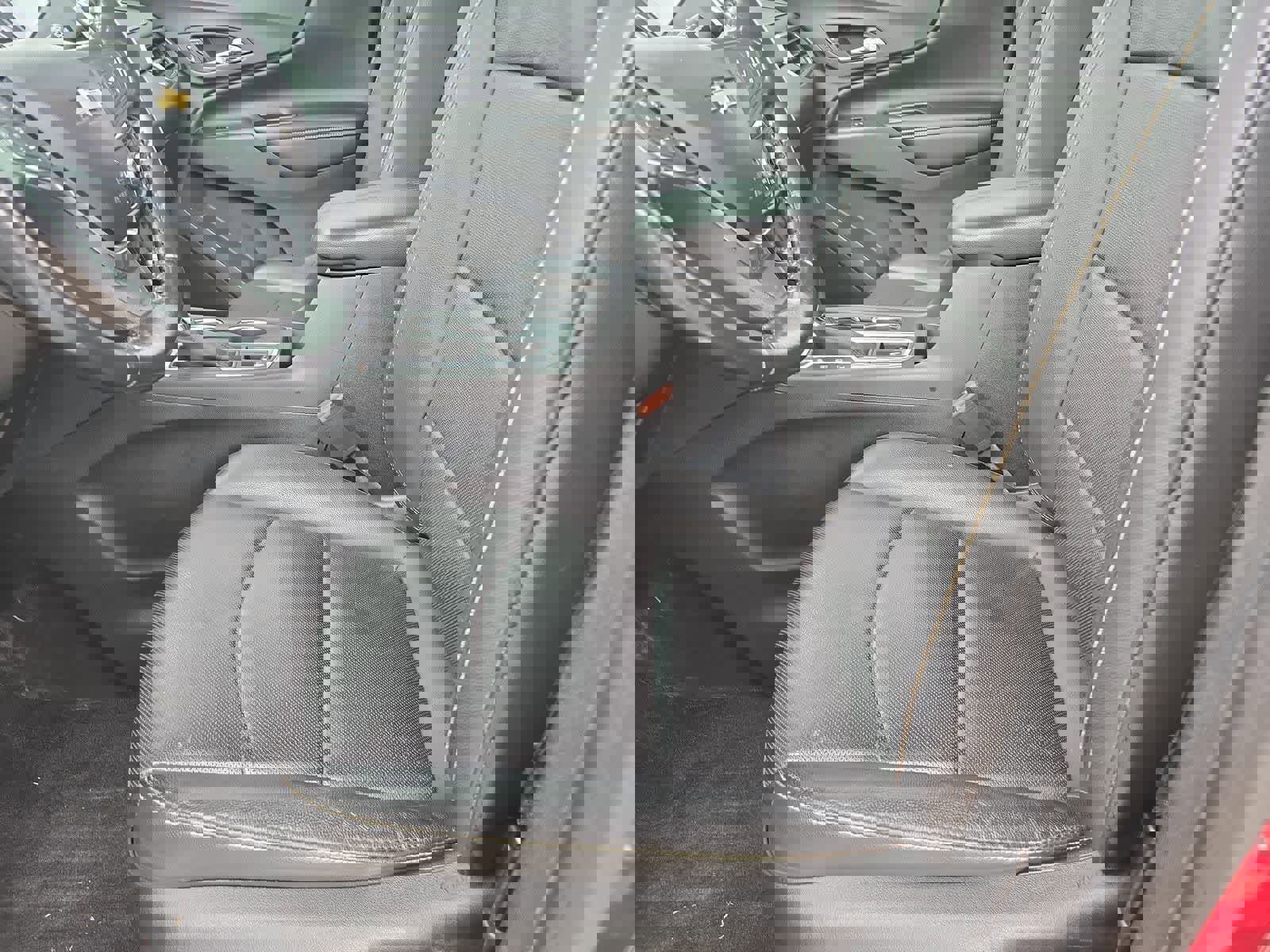 Used 2020 Chevrolet Equinox Premier image 14