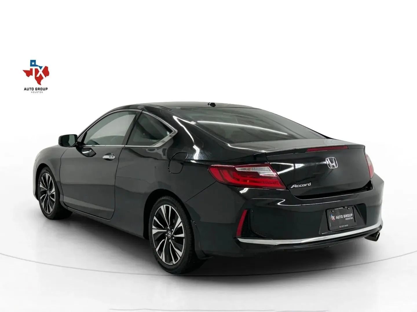 Used 2017 Honda Accord EX-L image 4