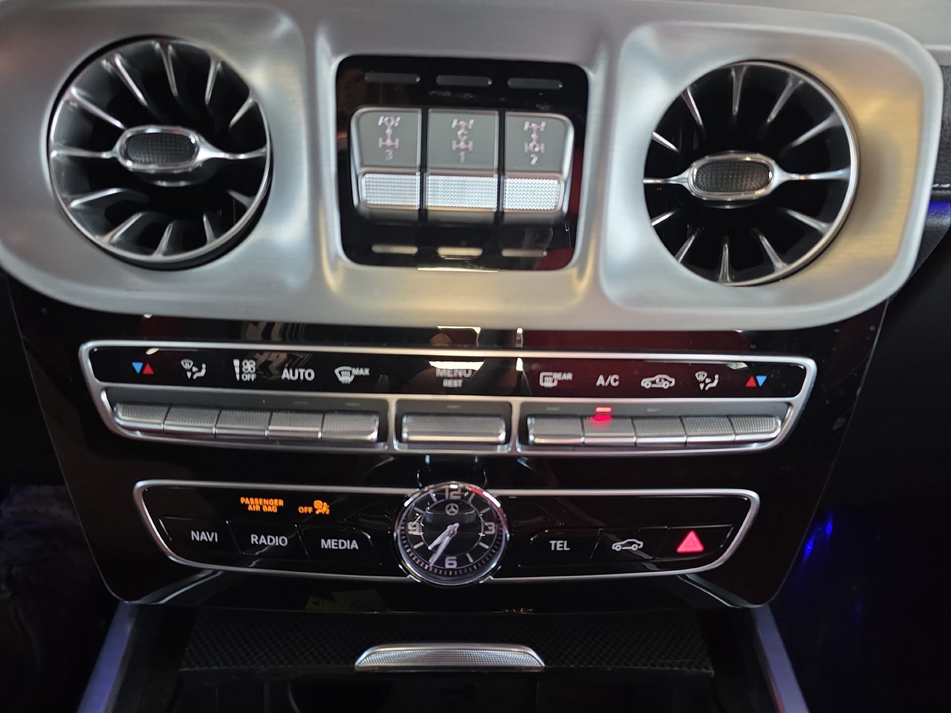 Certified 2023 Mercedes-Benz G 550 image 23