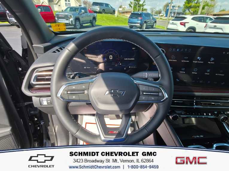 New 2026 Chevrolet Traverse Z71 w/ LPO, Floor Liner Package AWD/4WD image 15