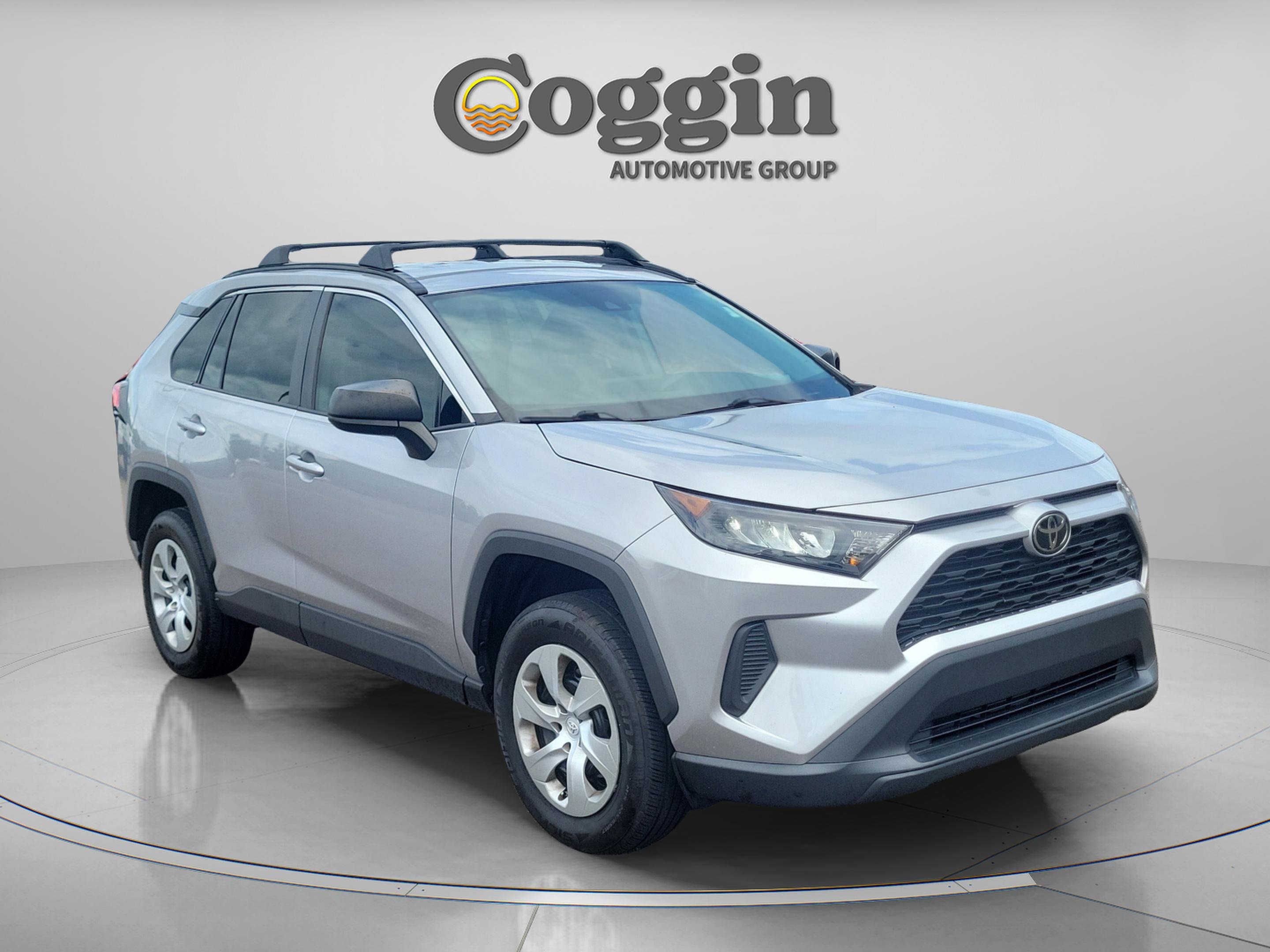 Used 2021 Toyota RAV4 LE FWD image 7