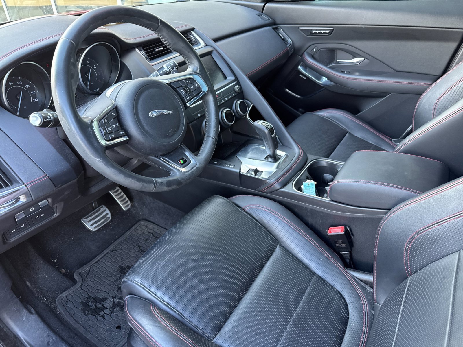 Used 2018 Jaguar E-PACE First Edition image 9