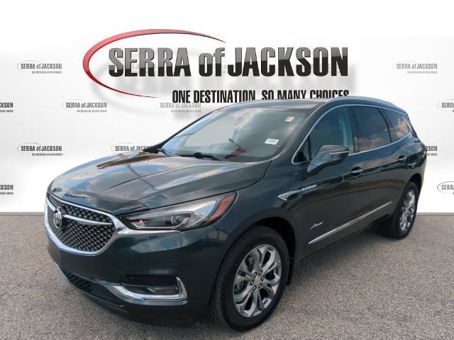 Used 2019 Buick Enclave Avenir w/ Avenir Technology Package FWD image 4