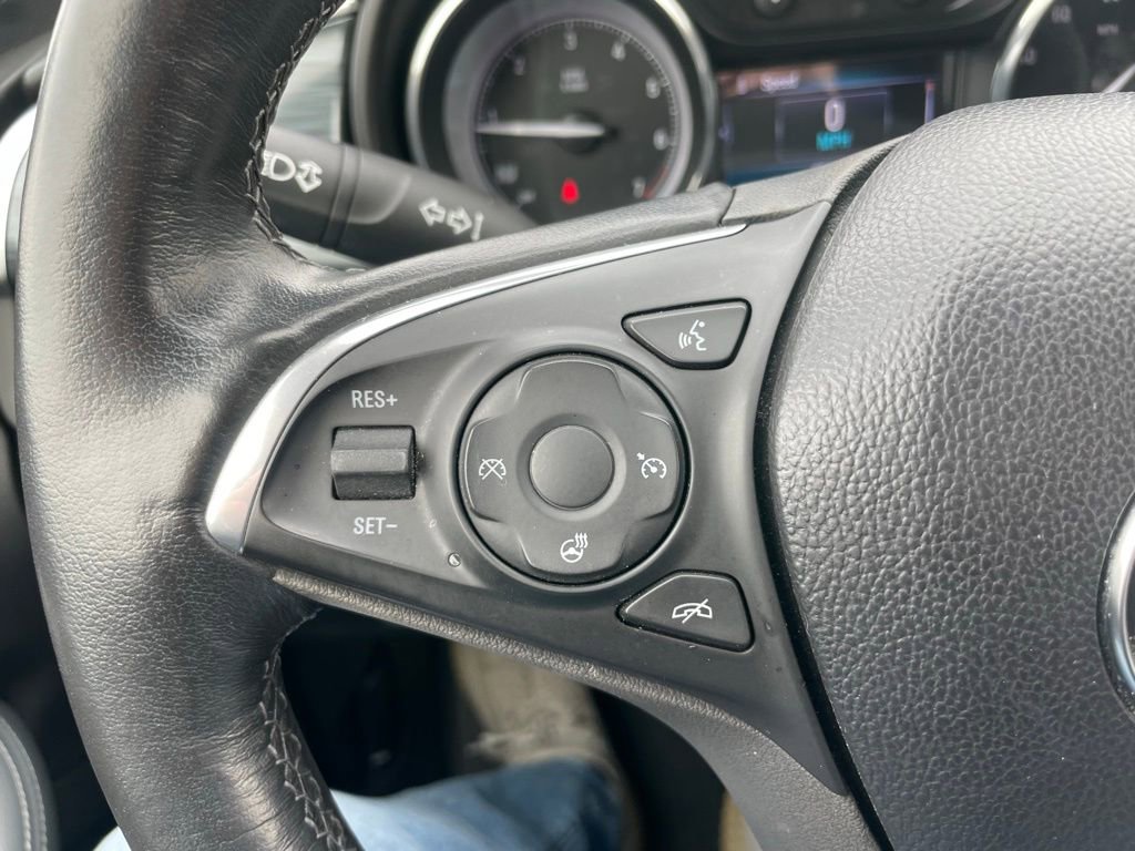 Used 2019 Buick Envision Essence image 19