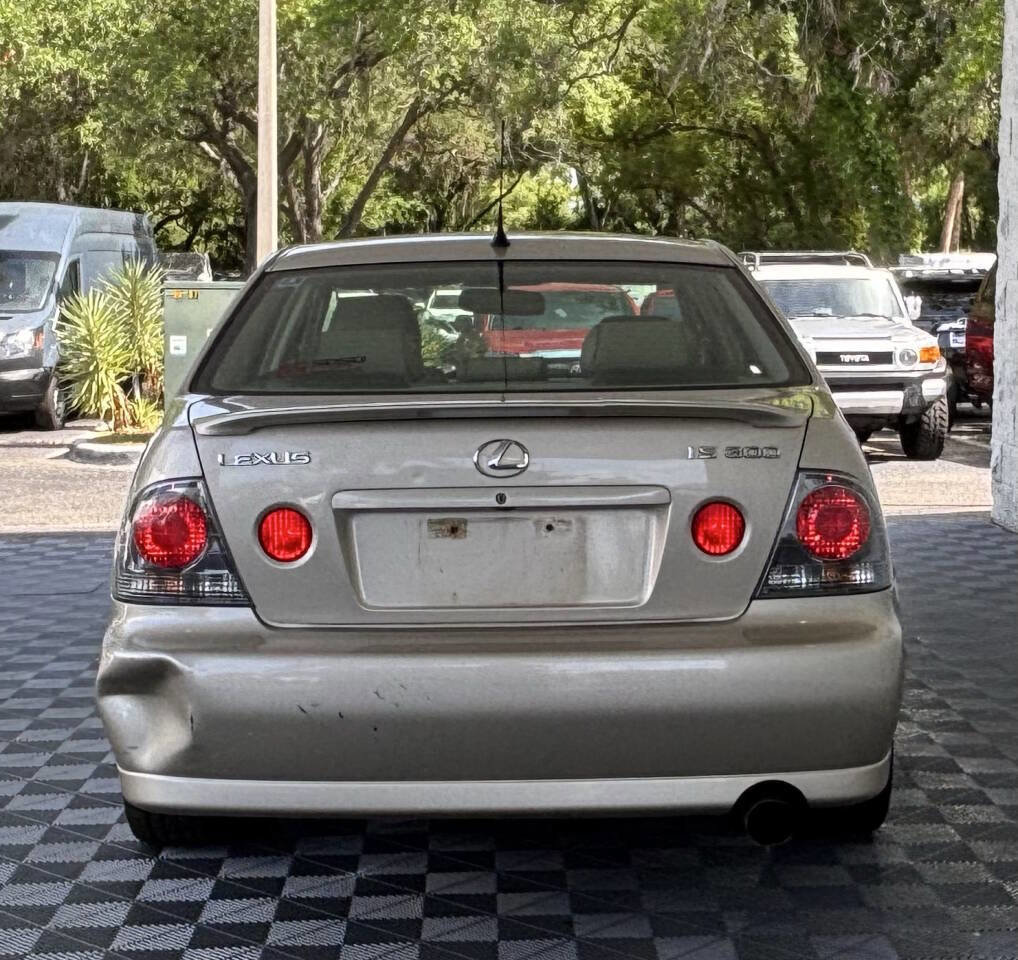 Used 2005 Lexus IS 300 RWD image 8