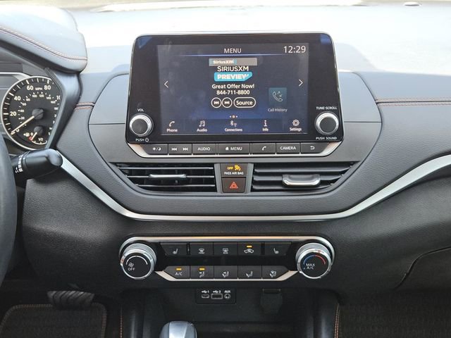 Used 2021 Nissan Altima 2.5 SR w/ SR Premium Package image 14