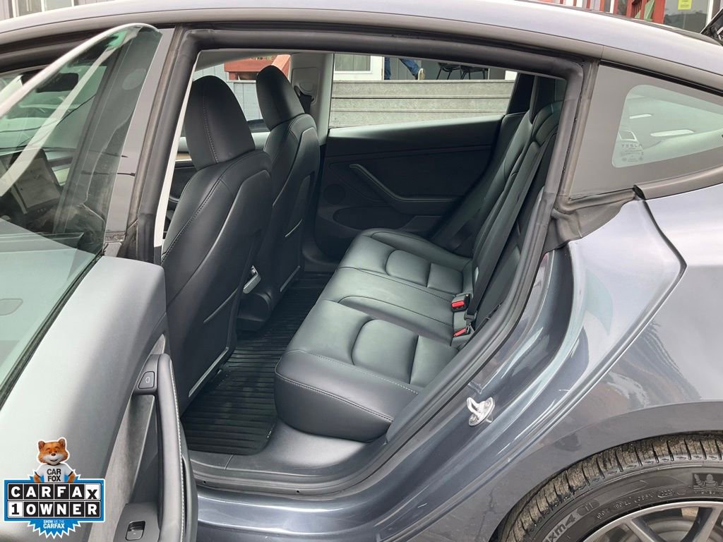 Used 2023 Tesla Model 3 Standard Range RWD image 7