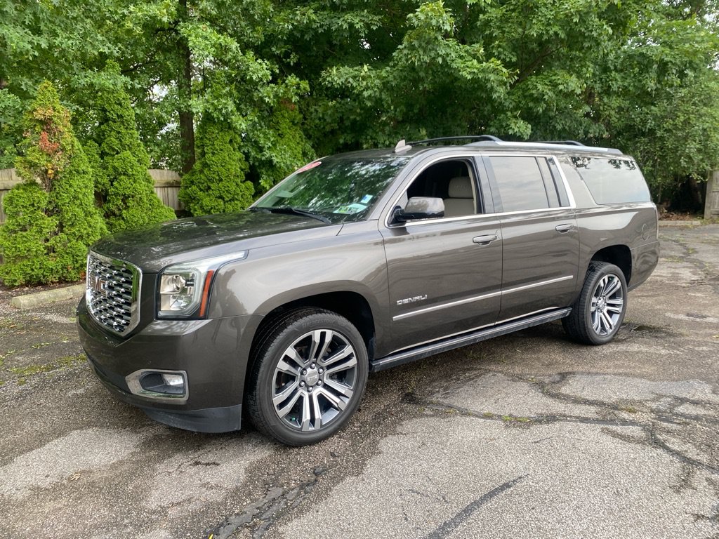 Used 2019 GMC Yukon XL Denali w/ Denali Ultimate Package