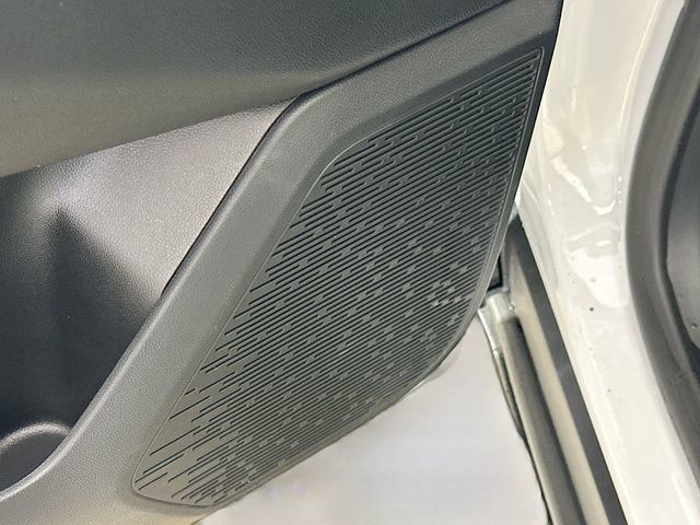 New 2026 Chevrolet Equinox LT image 19