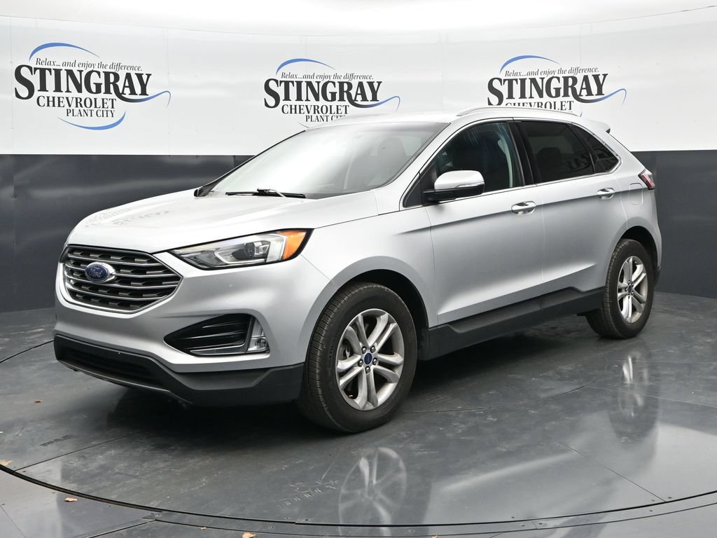 Used 2019 Ford Edge SEL w/ Equipment Group 201A AWD/4WD image 3