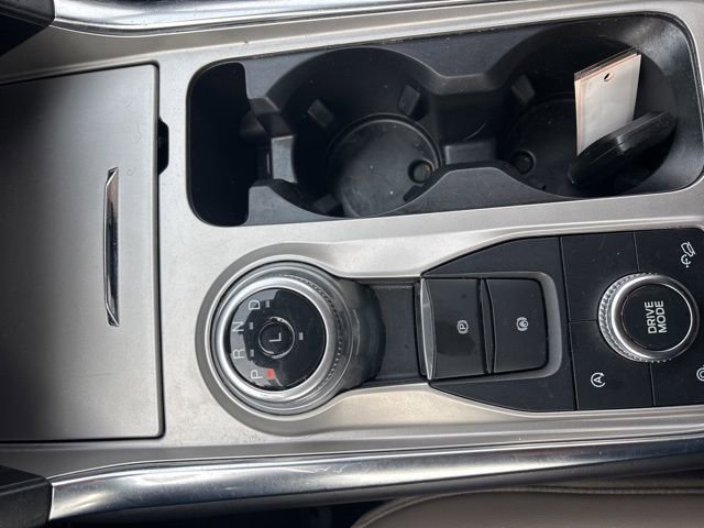 Certified 2024 Ford Explorer XLT w/ Equipment Group 202A AWD/4WD image 13