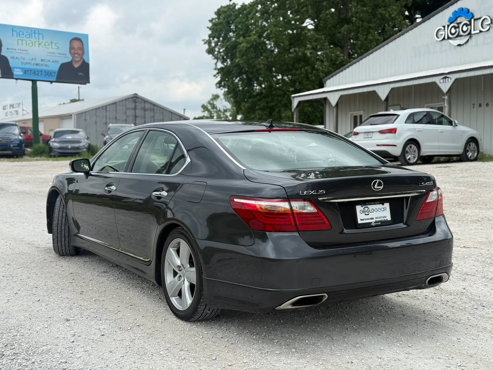 Used 2011 Lexus LS 460 w/ Touring Edition RWD image 3