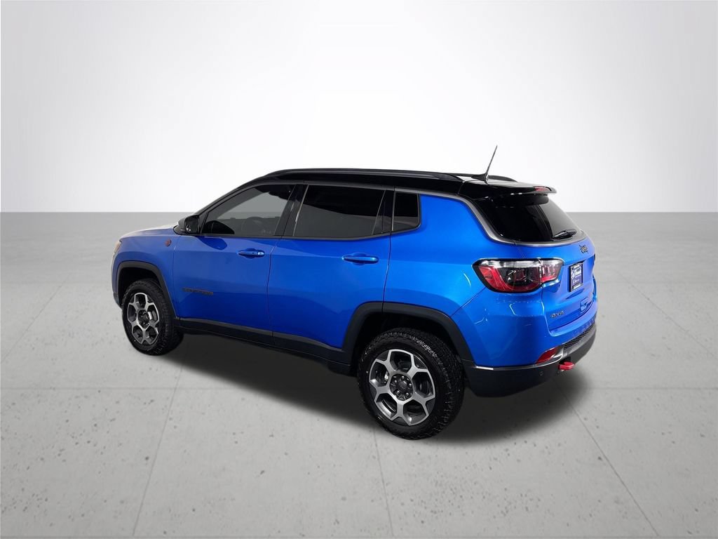 Used 2022 Jeep Compass Trailhawk w/ Trailhawk Convenience Group AWD/4WD image 8