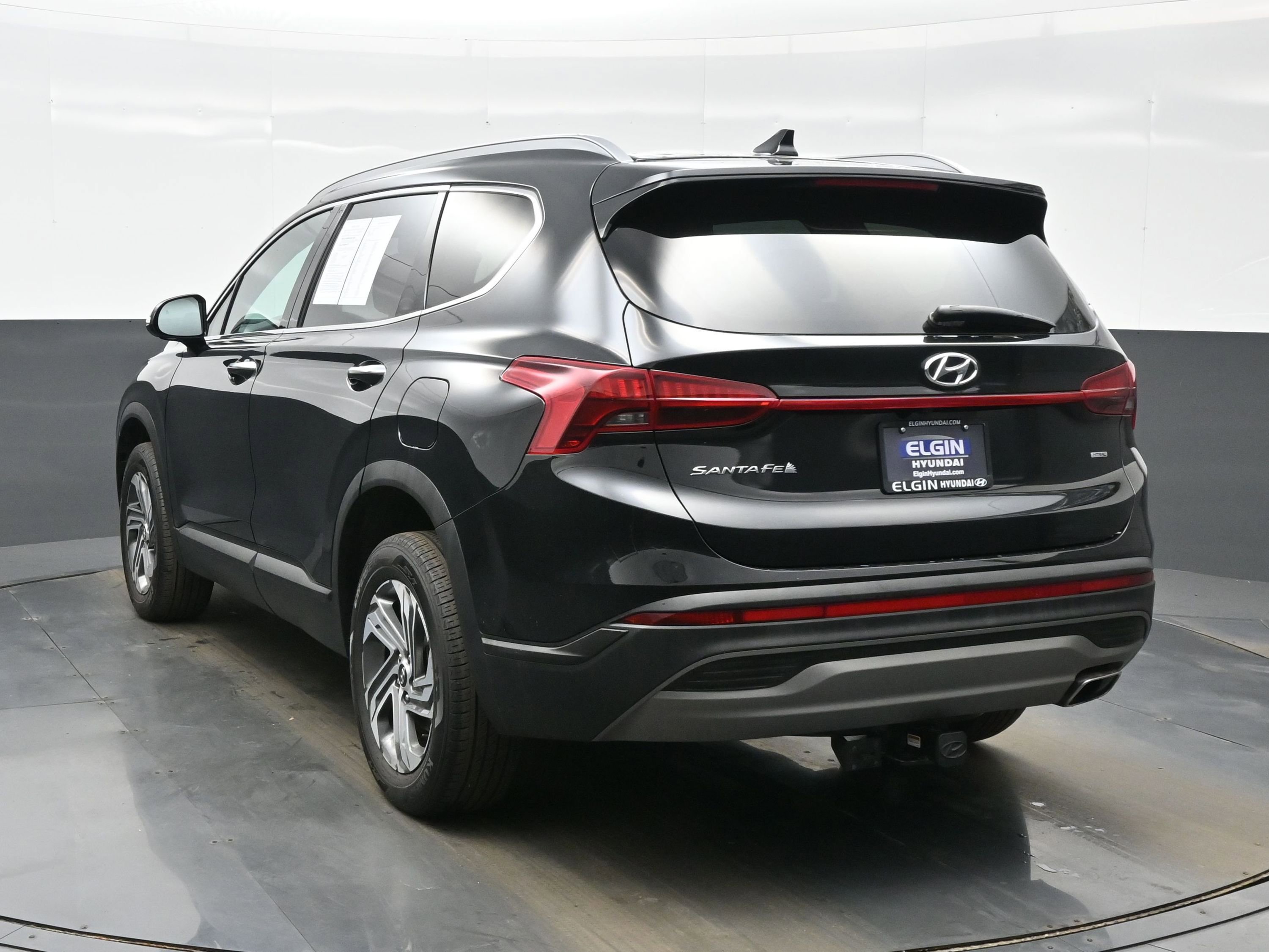 Certified 2023 Hyundai Santa Fe SEL image 4