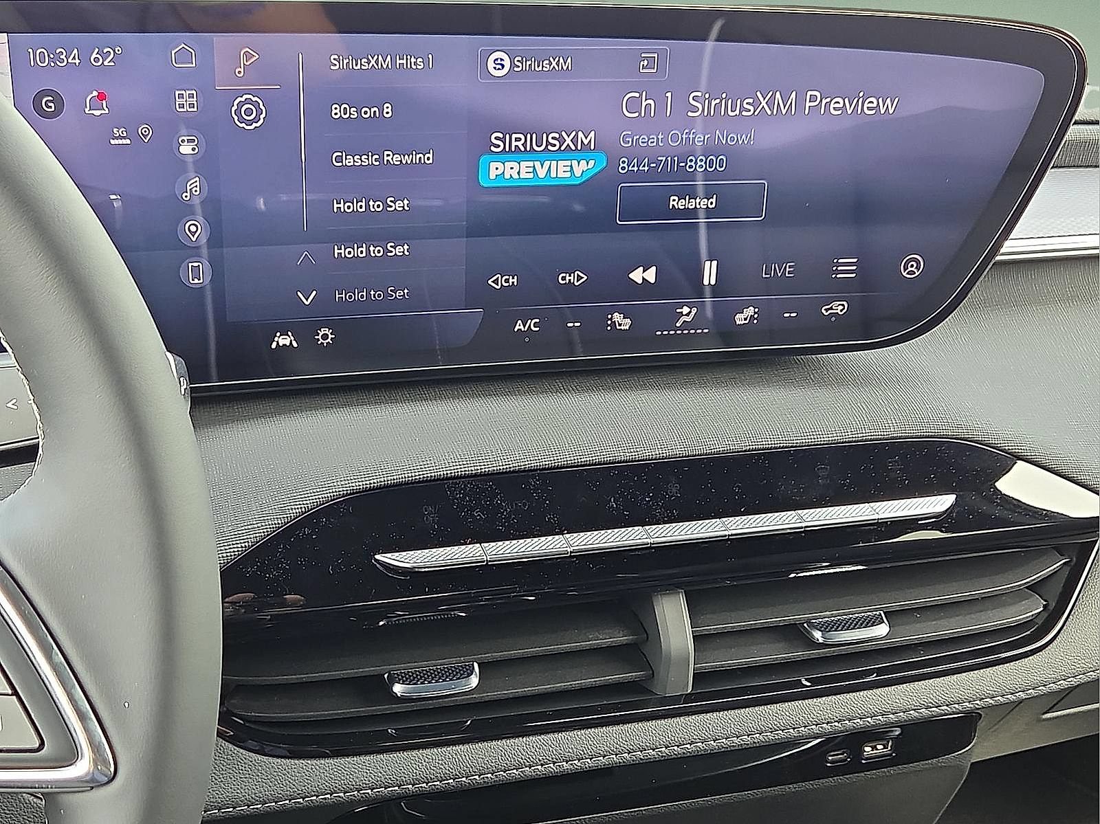 New 2026 Buick Enclave Sport Touring w/ Power Package FWD image 18