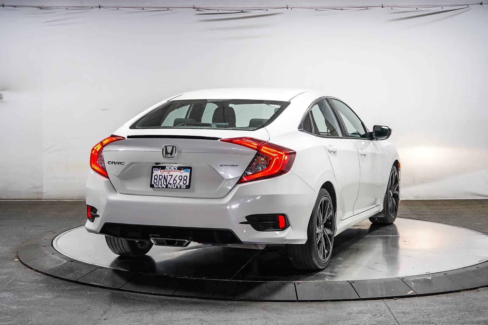 Used 2020 Honda Civic Sport image 4