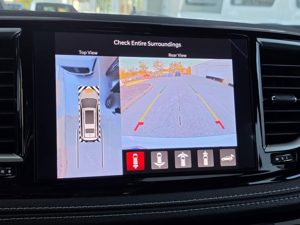 New 2026 Chrysler Pacifica Select image 17