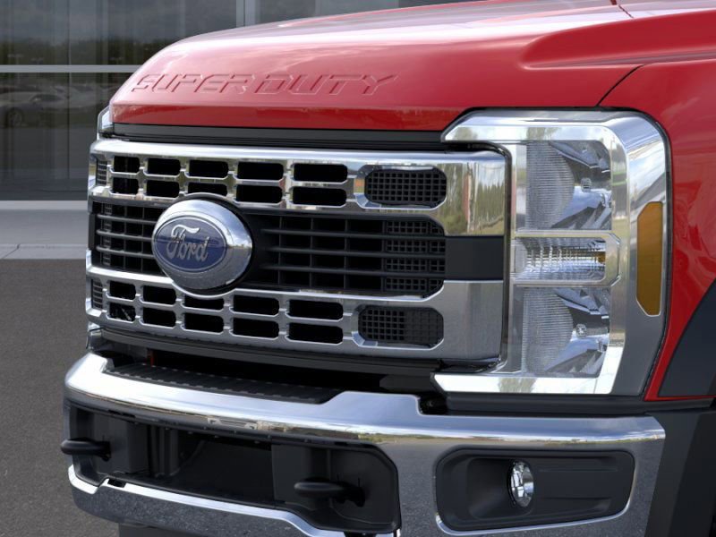 New 2026 Ford F450 XL w/ XL Chrome Package image 17