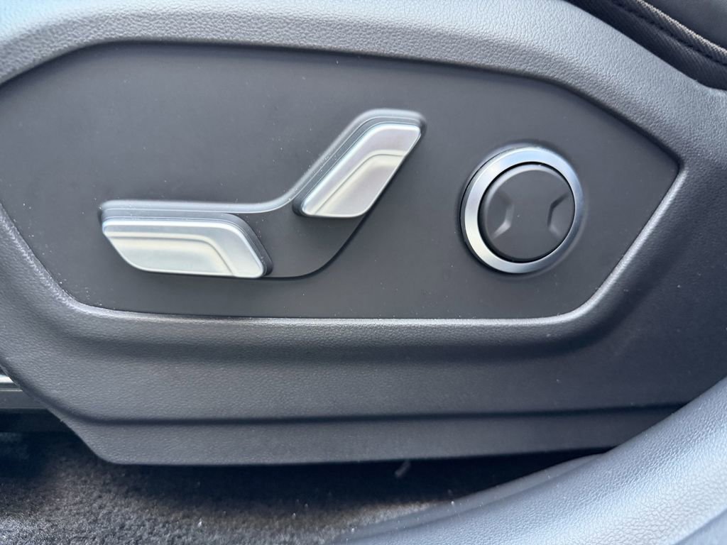 Used 2025 Hyundai Santa Fe SEL image 27