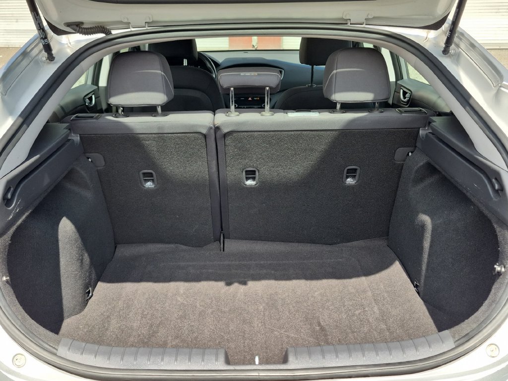 Used 2017 Hyundai Ioniq SEL FWD image 29