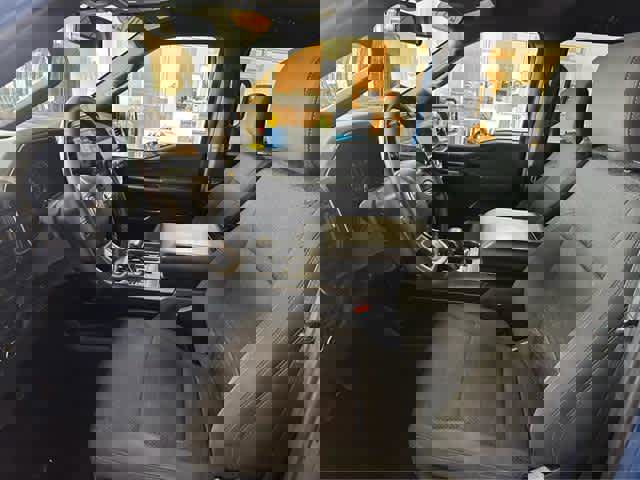 Used 2022 Ford F150 XLT w/ Equipment Group 302A High image 19