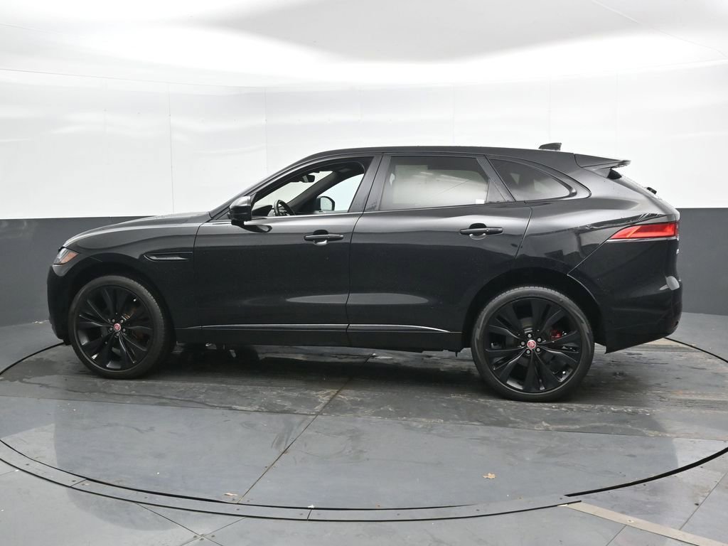 Used 2020 Jaguar F-PACE S image 8