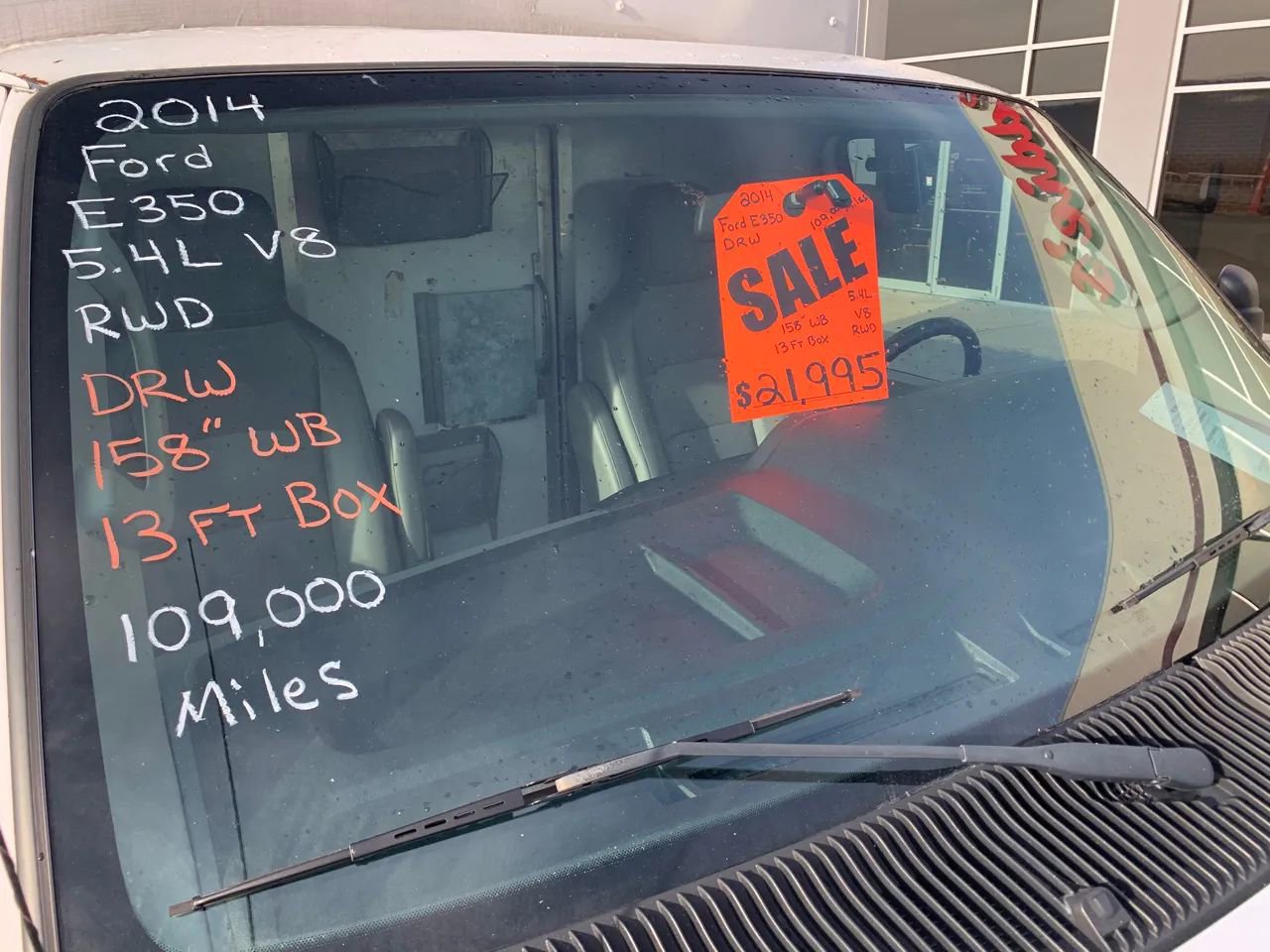 Used 2014 Ford E-350 and Econoline 350 Super Duty RWD image 3