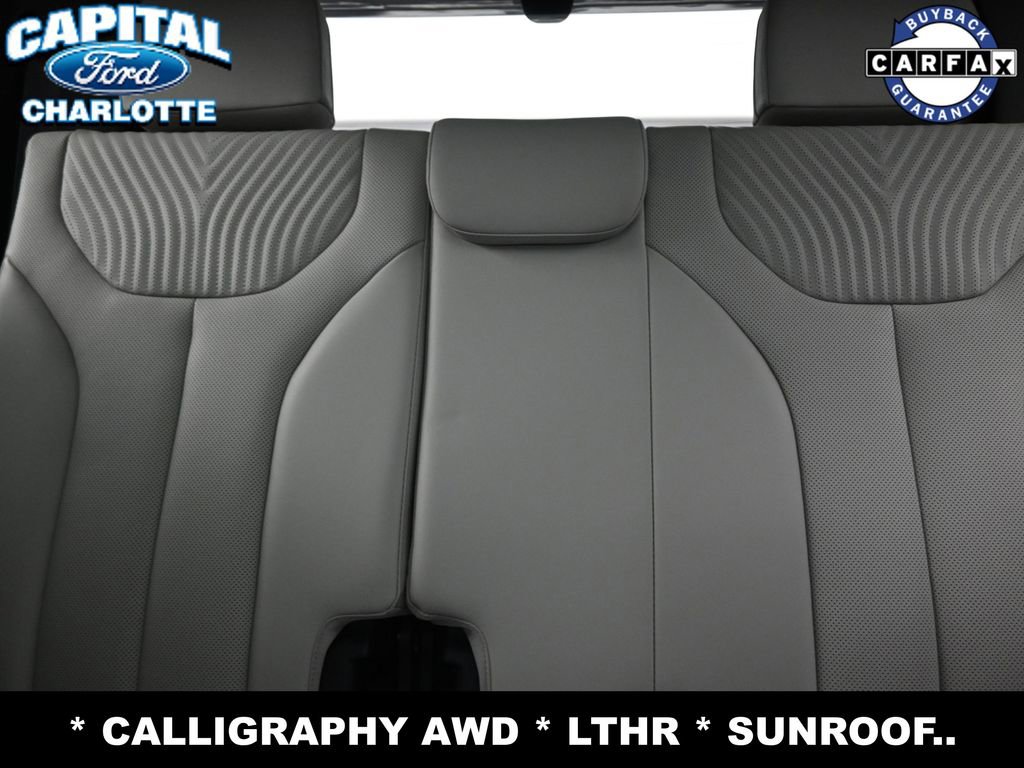 Used 2024 Hyundai Palisade Calligraphy AWD/4WD image 12