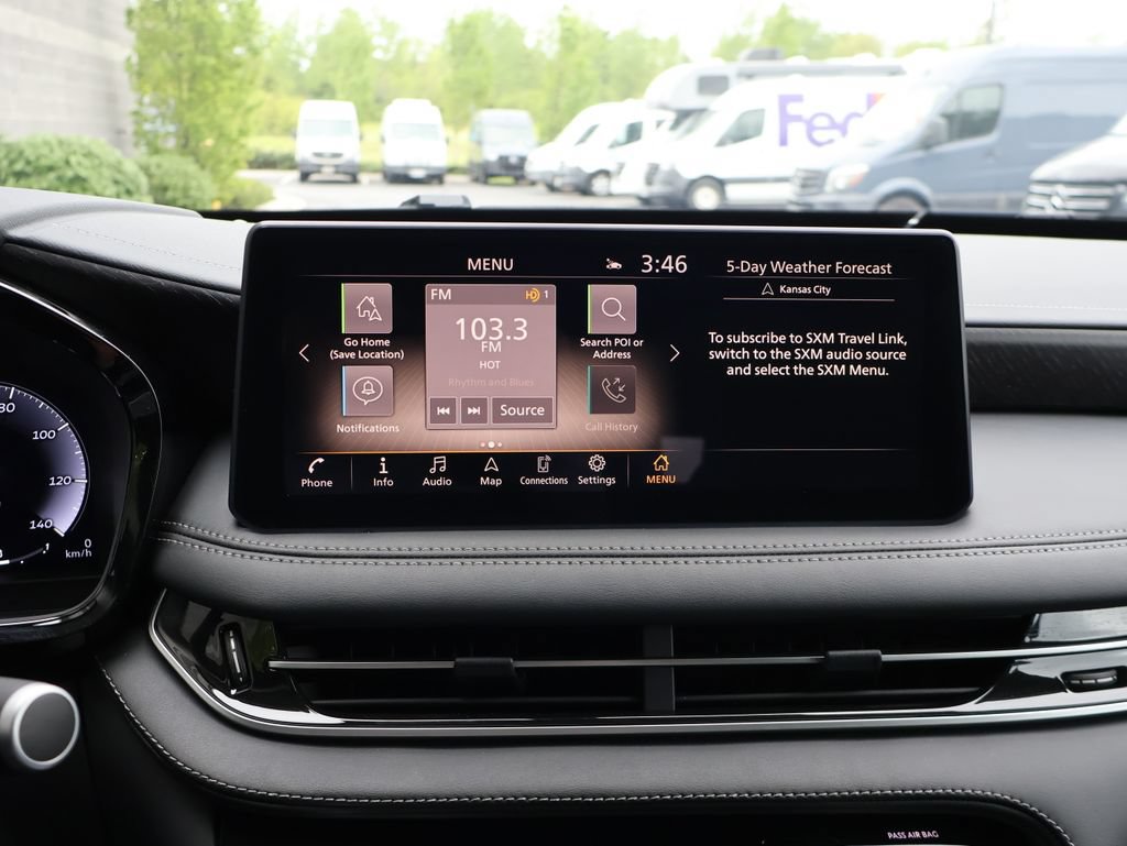 Used 2025 INFINITI QX60 Sensory w/ Cargo Package AWD/4WD image 24