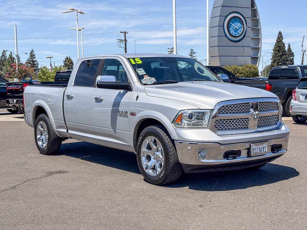 Used 2015 RAM 1500 Laramie w/ Convenience Group AWD/4WD image 5