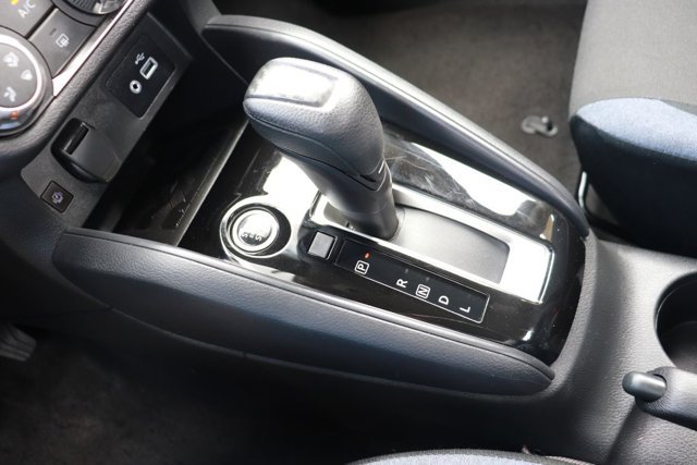 Used 2025 Nissan Versa SV FWD image 16