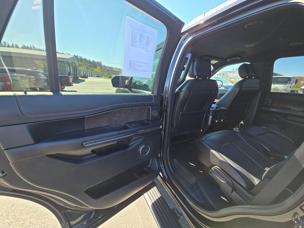 Used 2020 Ford Expedition Limited AWD/4WD image 11