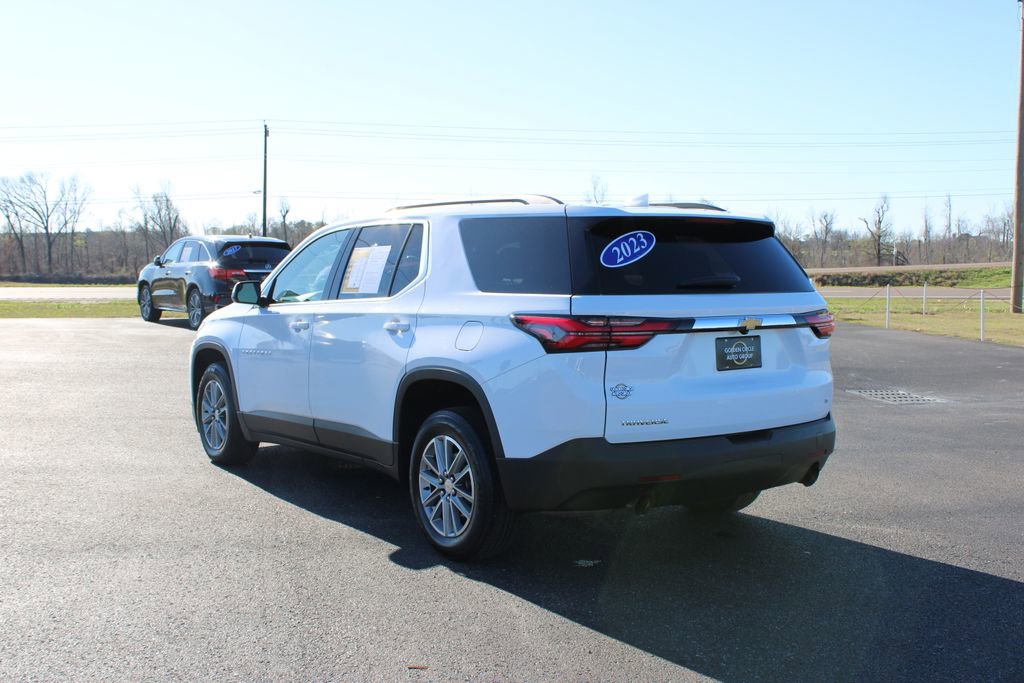 Used 2023 Chevrolet Traverse LT image 7