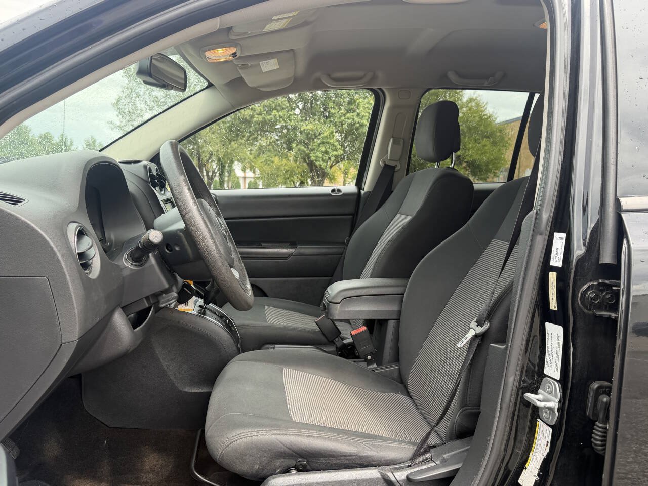 Used 2014 Jeep Compass Sport w/ Power Value Group FWD image 12