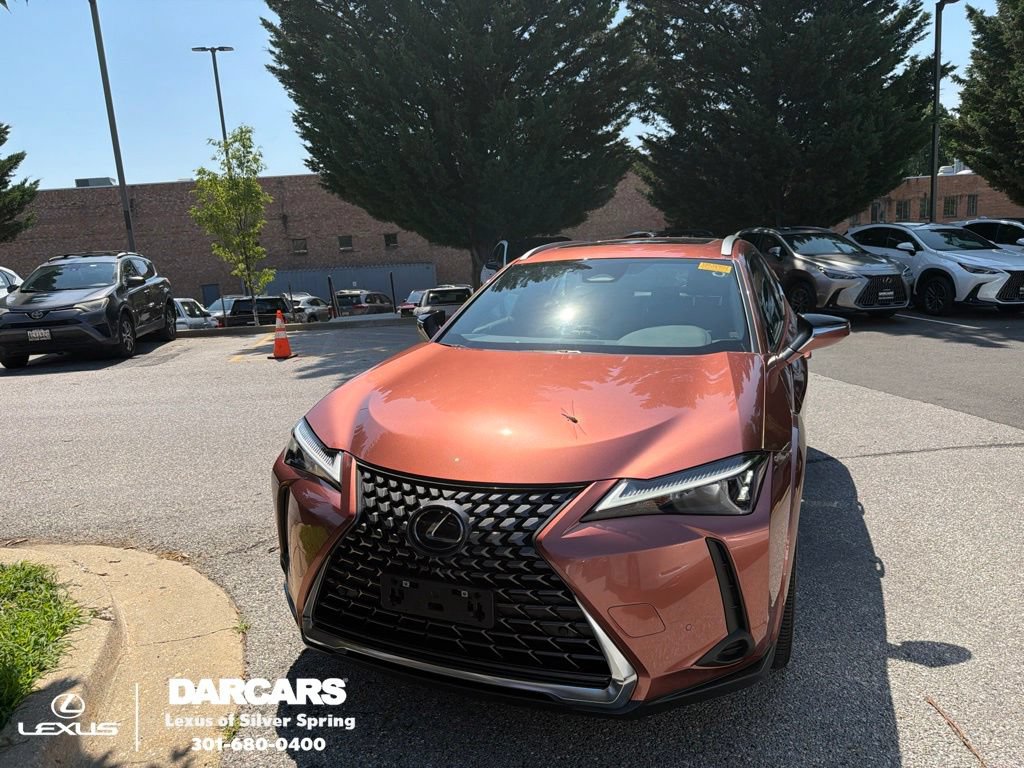 Certified 2025 Lexus UX 300h AWD w/ Accessory Package (Z1) image 1
