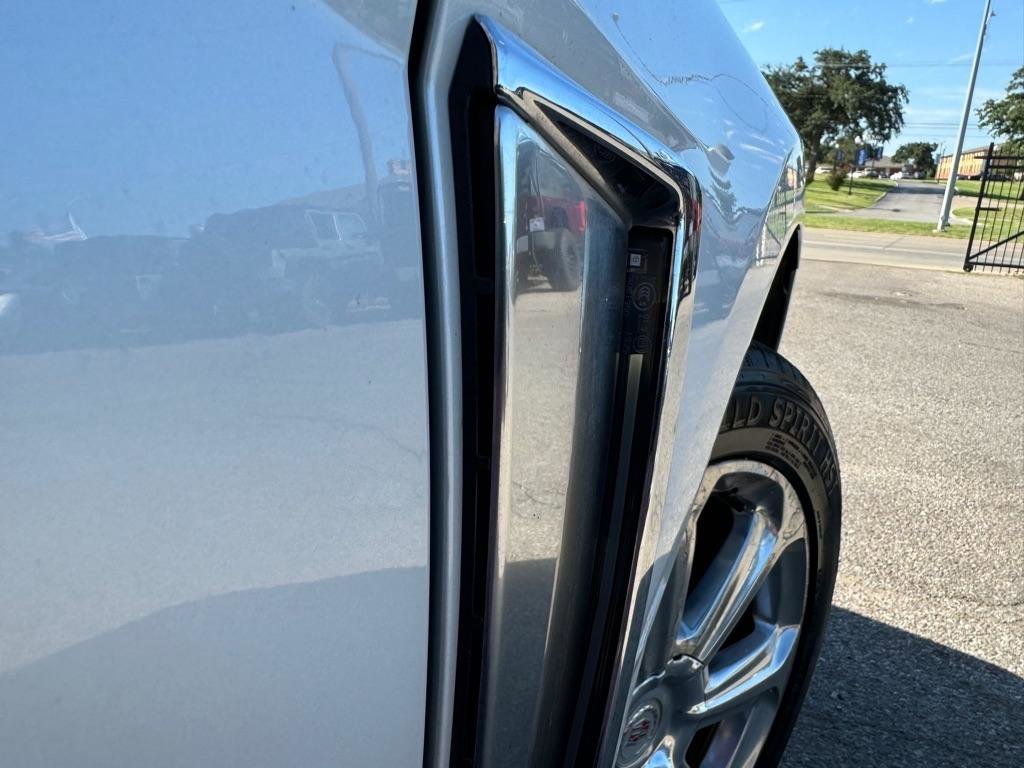 Used 2015 Cadillac SRX Performance w/ Driver Awareness Package FWD image 12