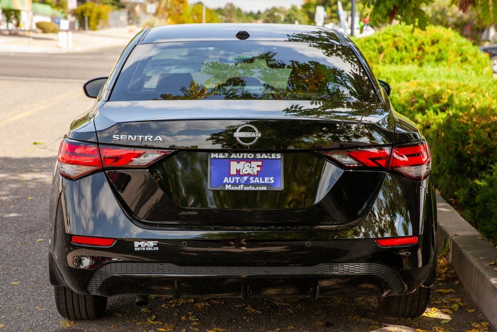 Used 2025 Nissan Sentra SV image 6