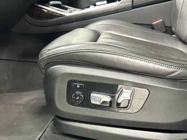 Used 2025 BMW X7 xDrive40i AWD/4WD image 27