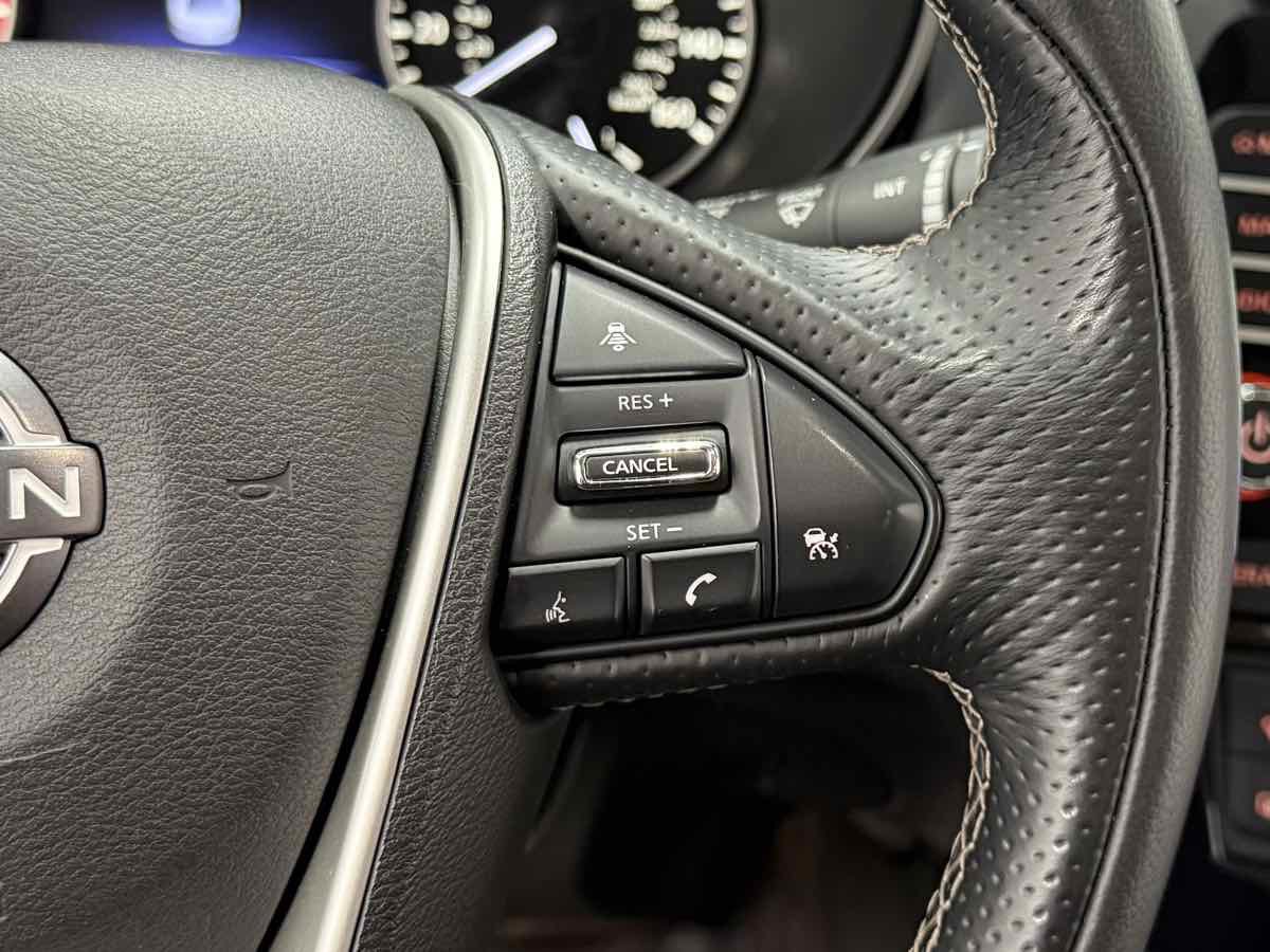 Used 2023 Nissan Maxima SL image 18