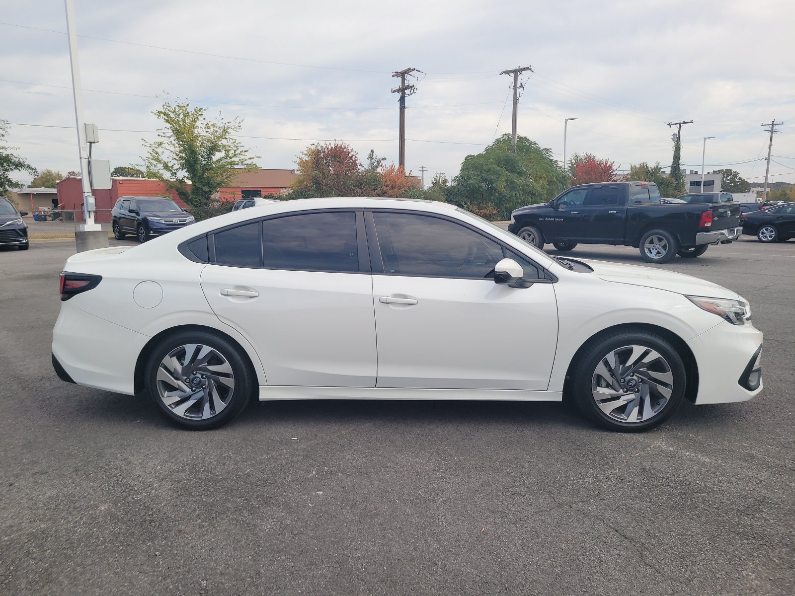 Used 2024 Subaru Legacy Limited AWD/4WD image 2