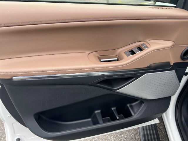 New 2027 Lincoln Navigator L Black Label AWD/4WD image 10