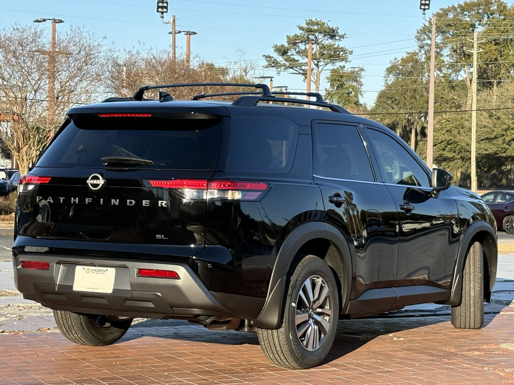 New 2026 Nissan Pathfinder SL FWD image 15