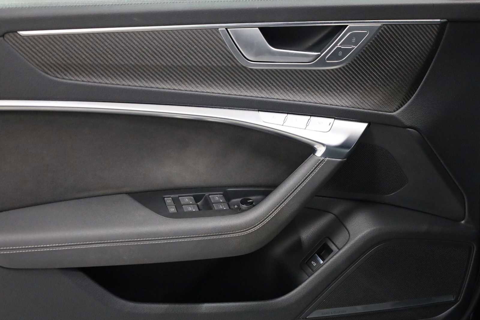 Used 2022 Audi S6 Premium Plus image 15