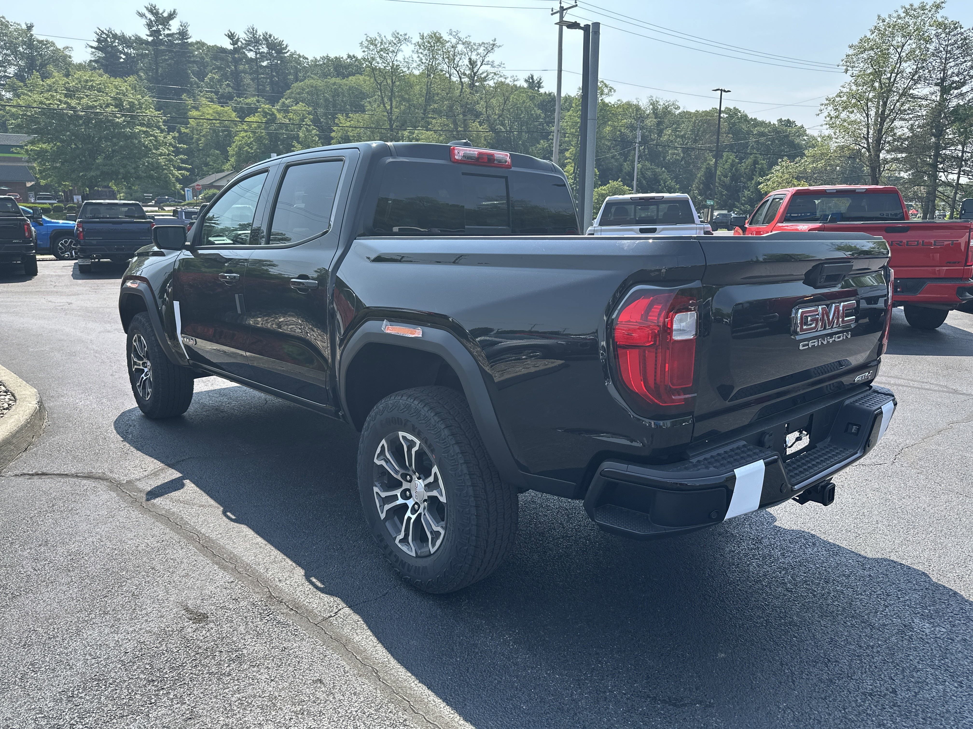 New 2025 GMC Canyon AT4 w/ Technology Plus Package image 8