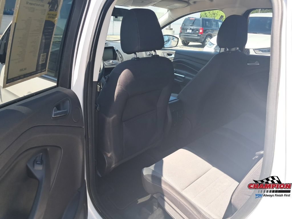 Used 2014 Ford Escape SE w/ Equipment Group 201A AWD/4WD image 13