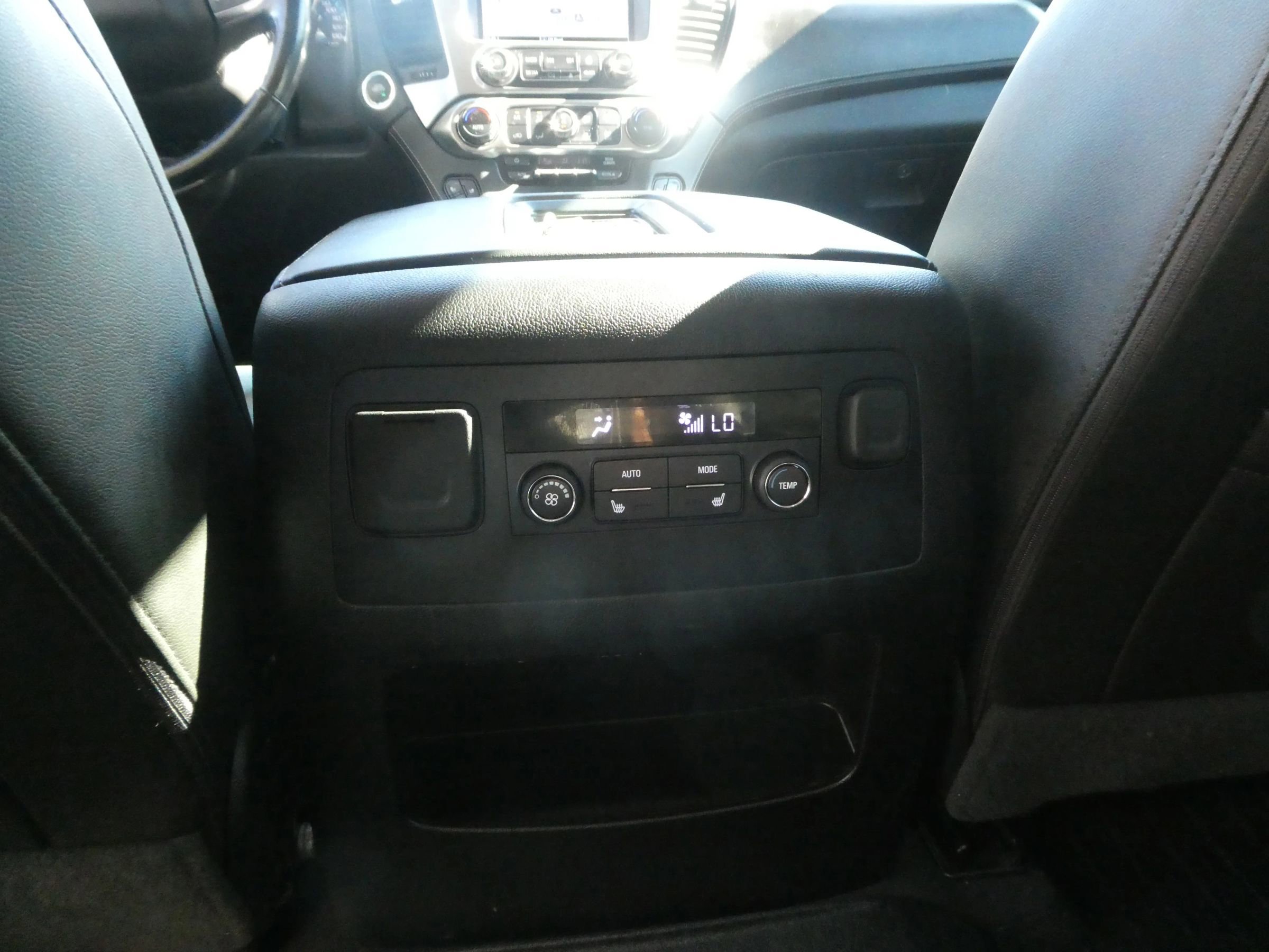 Used 2019 Chevrolet Tahoe Premier image 30