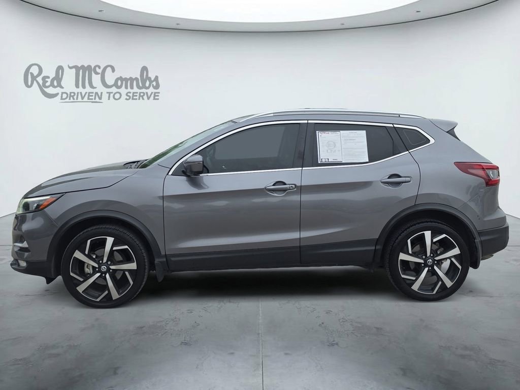 Used 2022 Nissan Rogue Sport SL w/ Premium Package FWD image 2